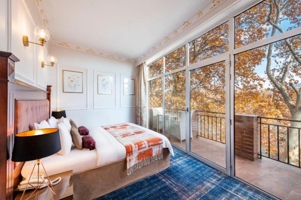 Standard Twin, River Side 4*