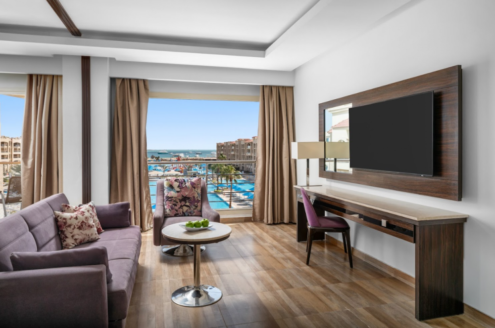 Junior Suite PV/SV, Albatros White Beach Resort 5*