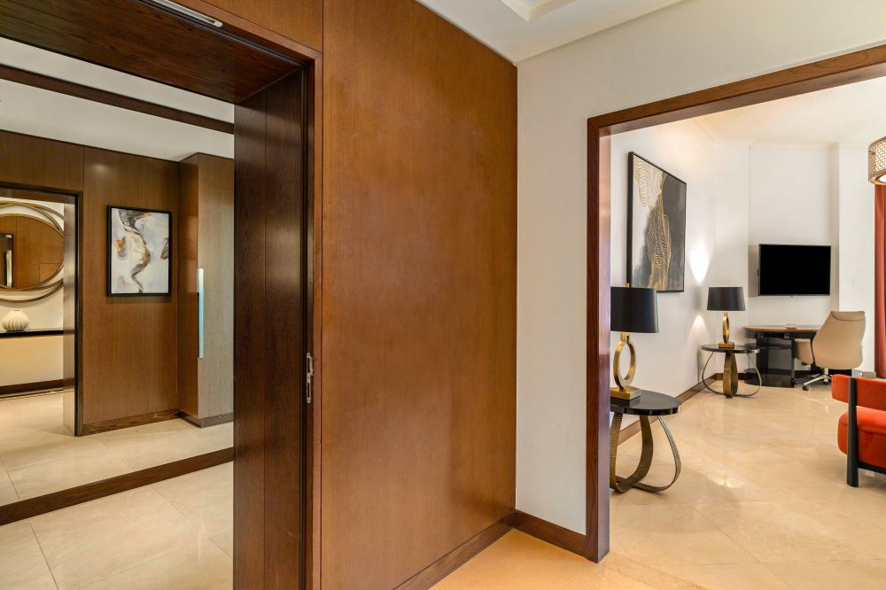 Two-Bedroom Deluxe Suite, Rixos Marina Abu Dhabi 5*