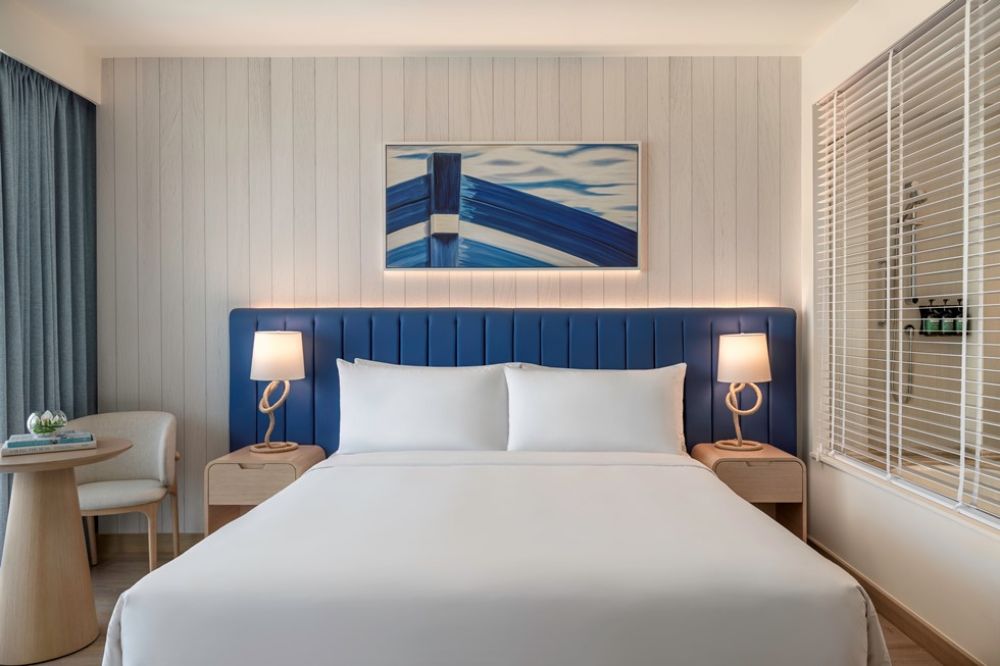 Deluxe Sea View, Crowne Plaza Abu Dhabi Yas Island 4*