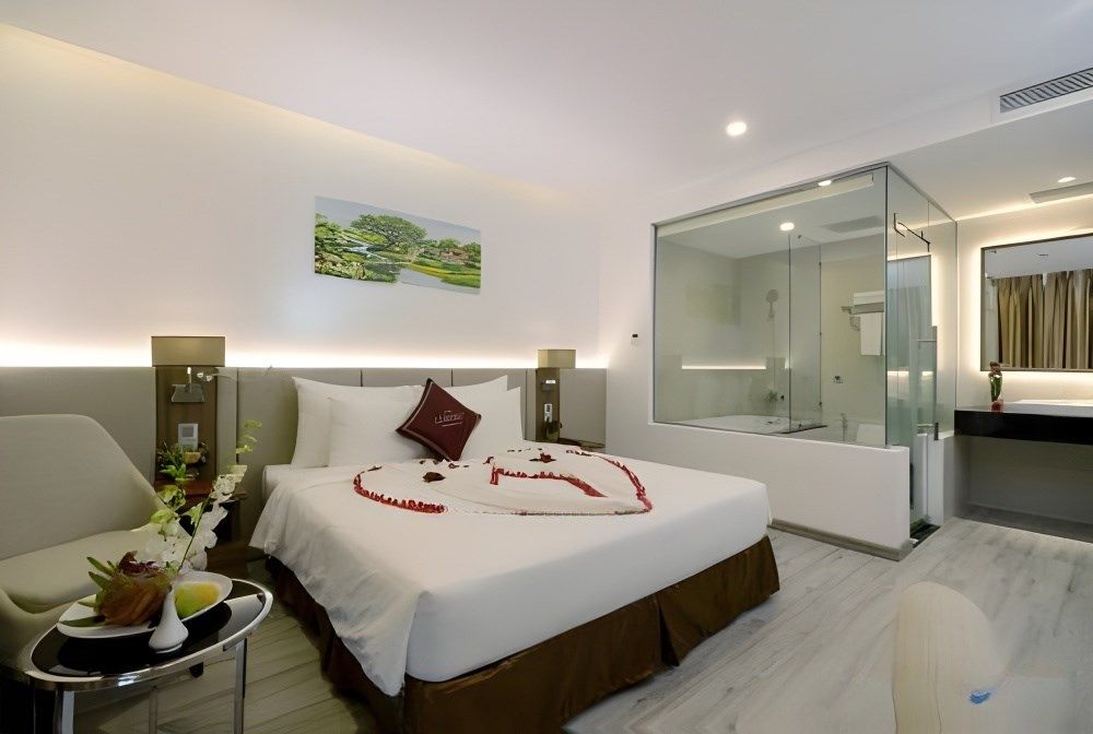 Premier SV with balcony, LeMore Hotel Nha Trang 4*
