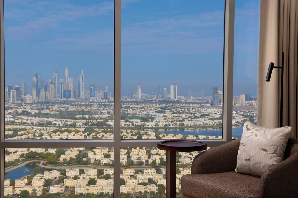Deluxe Skyline Room, Hotel Local Dubai, Jumeirah Village Triangle, Autograph Collection 4*