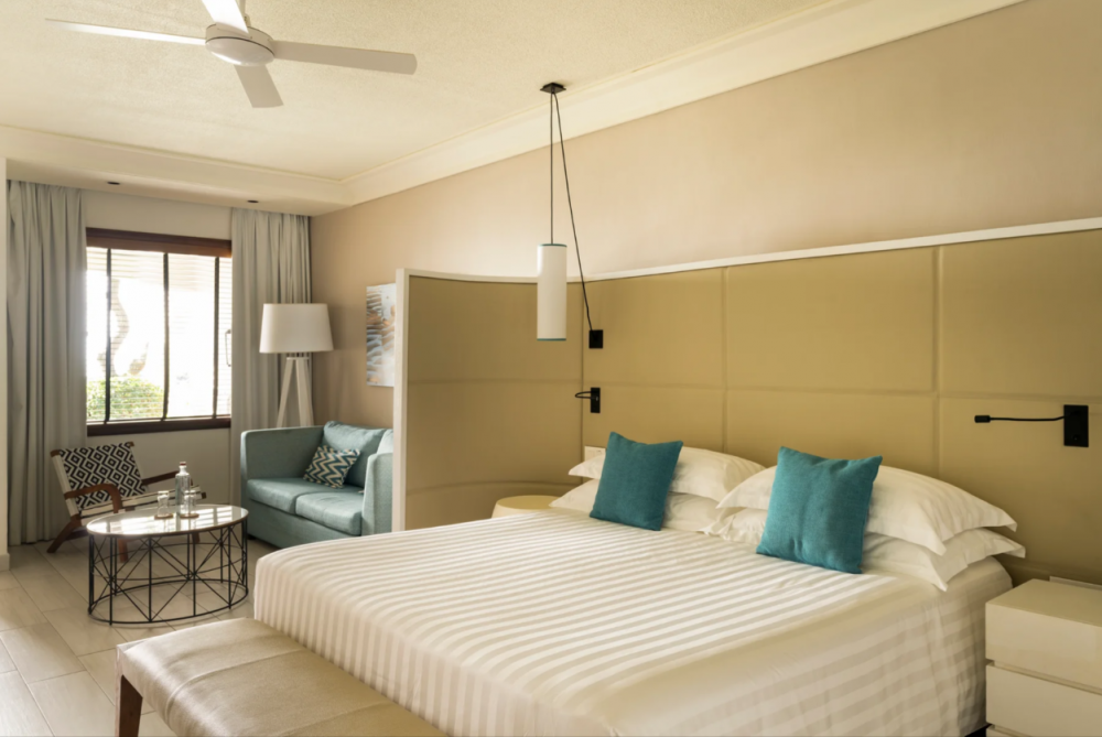 Junior Suite/ Junior Suite Beach Front, Constance Belle Mare Plage Mauritius 5*
