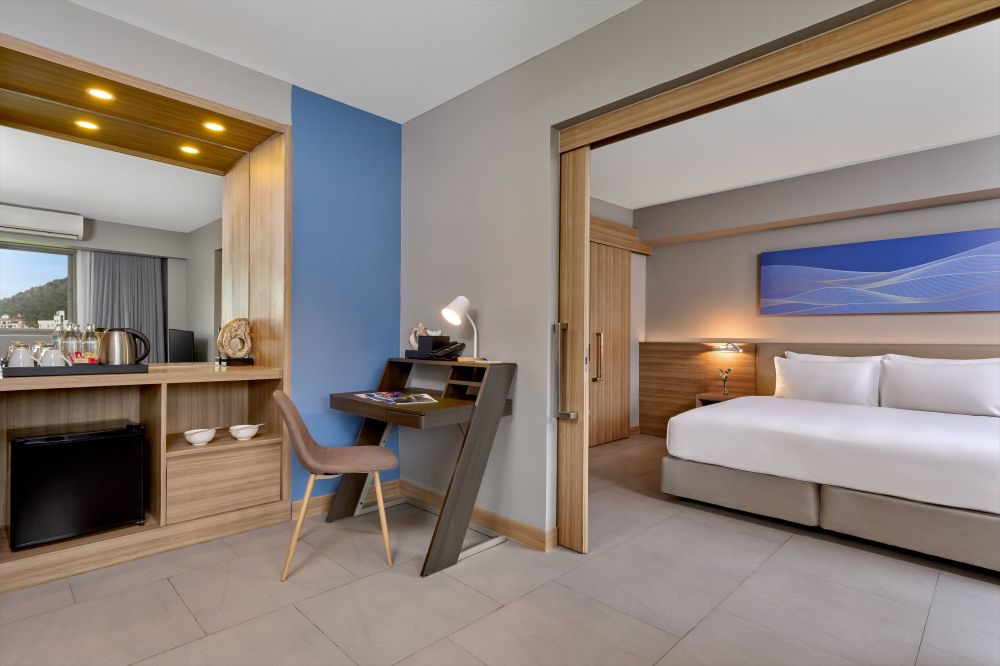 Suite Two Bedrooms, Mercure Phuket Patong Journeyhub (ex. Journeyhub Phuket Patong) 4*