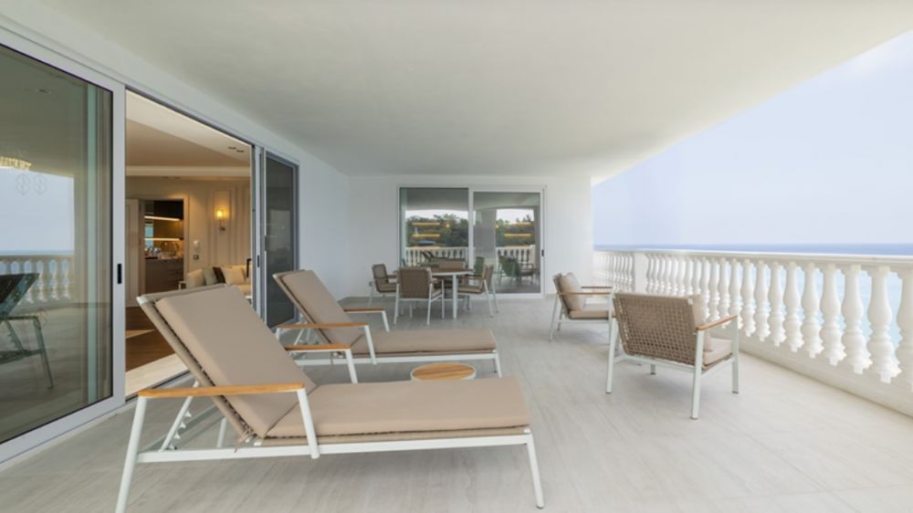 Serenità Suite, Nirvana Dolce Vita (ex. Amara Dolce Vita) 5*