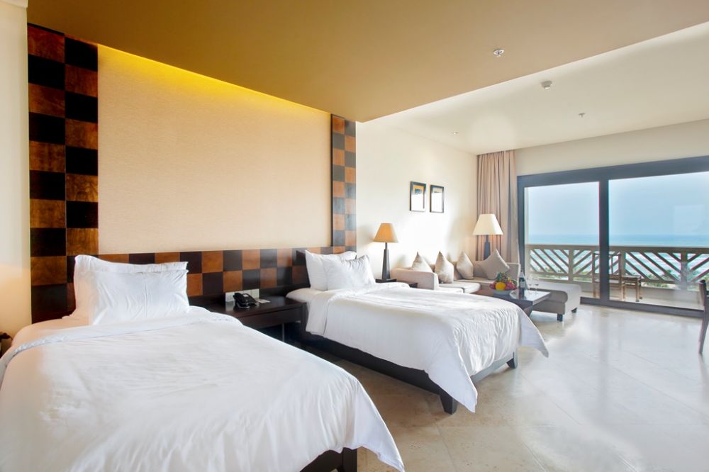 Executive Double/ Twin Room, Olalani Resort & Condotel 5*