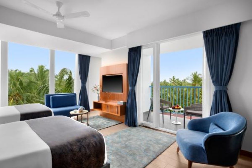 Grande (Family), De Mandarin Candolim 4*