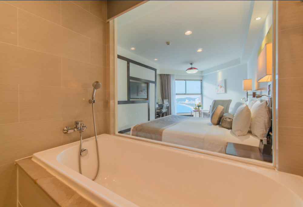 Deluxe OV, Premier Havana Nha Trang 5*