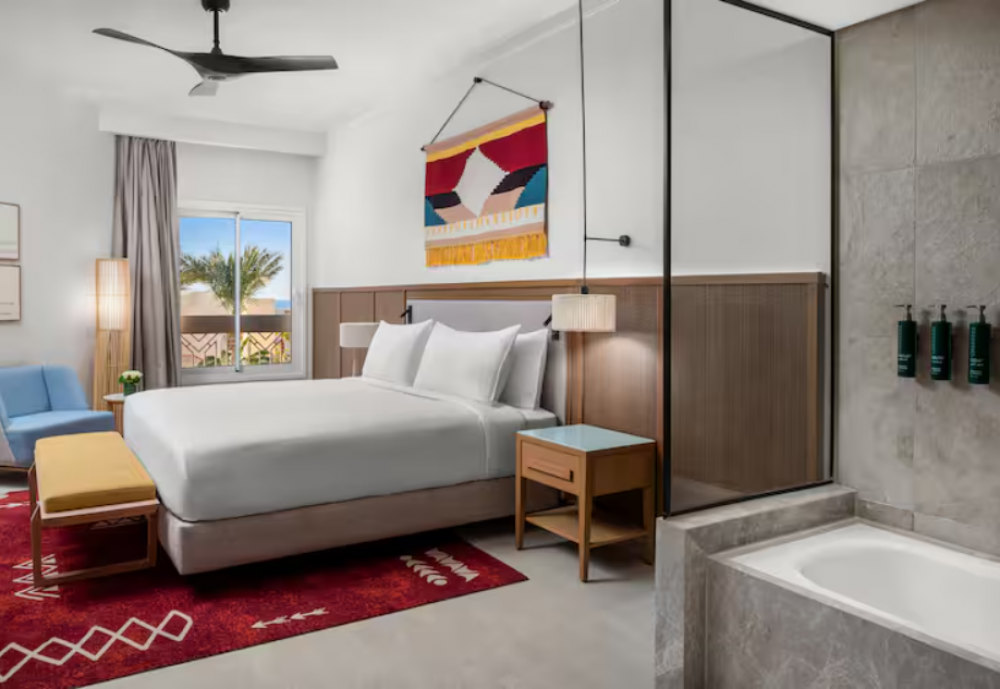 Beachside Premium Suite PV/SV, Doubletree By Hilton Sharks Bay (ex. Hilton Sharks Bay) 4*