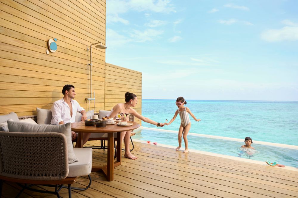 Mirage Overwater Sunset Pool Villa, Centara Mirage Lagoon Maldives 4*
