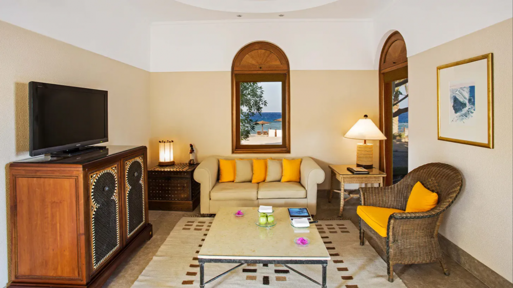 Superiror Deluxe Suite, The Oberoi Beach Resort, Sahl Hasheesh 5*