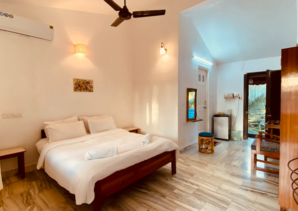 Deluxe AC, Per Avel Beach Holiday Home 3*