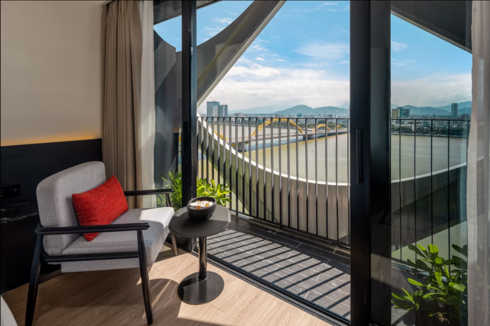 Premium Riverfront, Caro Premium DaNang 4*
