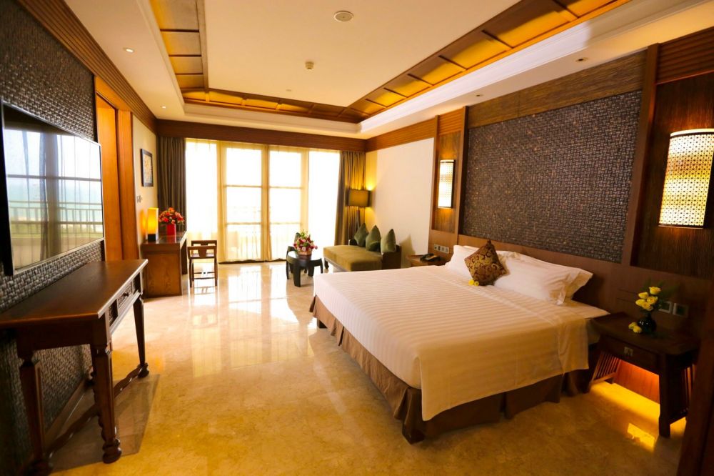 Ocean Suite, Crowne Plaza Danang 5*