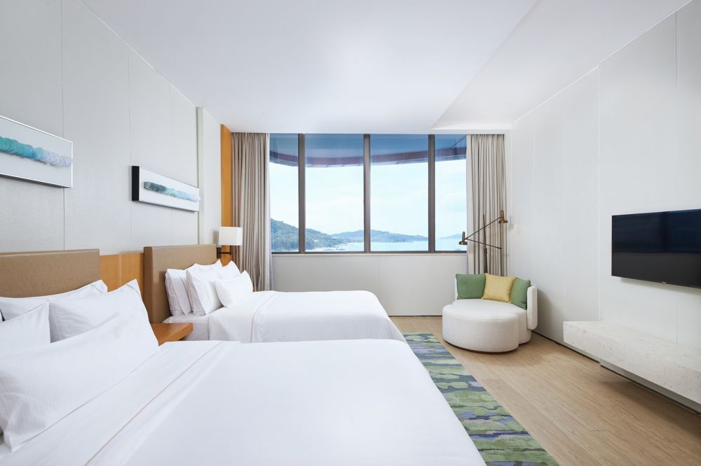 Ambassador Suite (Partial Ocean View Suite with Two Bed Rooms）, The Westin Shimei Bay Resort 5*