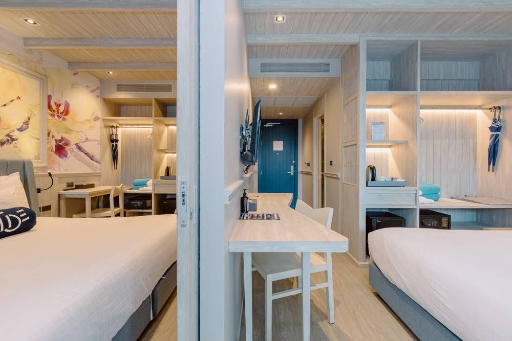 Deluxe Connecting, Hotel Tide Phuket (ex. Foto Hotel Phuket) 4*