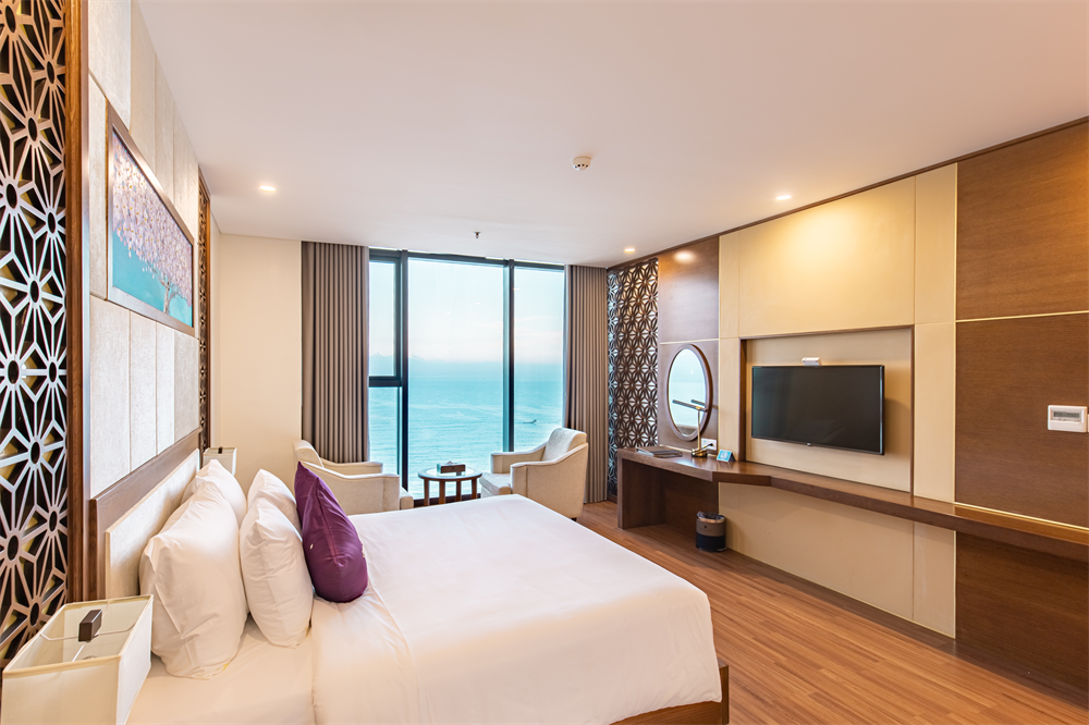 Executive Suite - Front Ocean View, Rosamia Hotel 5*