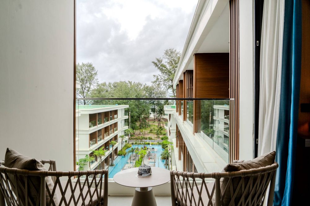 Premier Pool View, Kora Beach Resort Phuket 5*