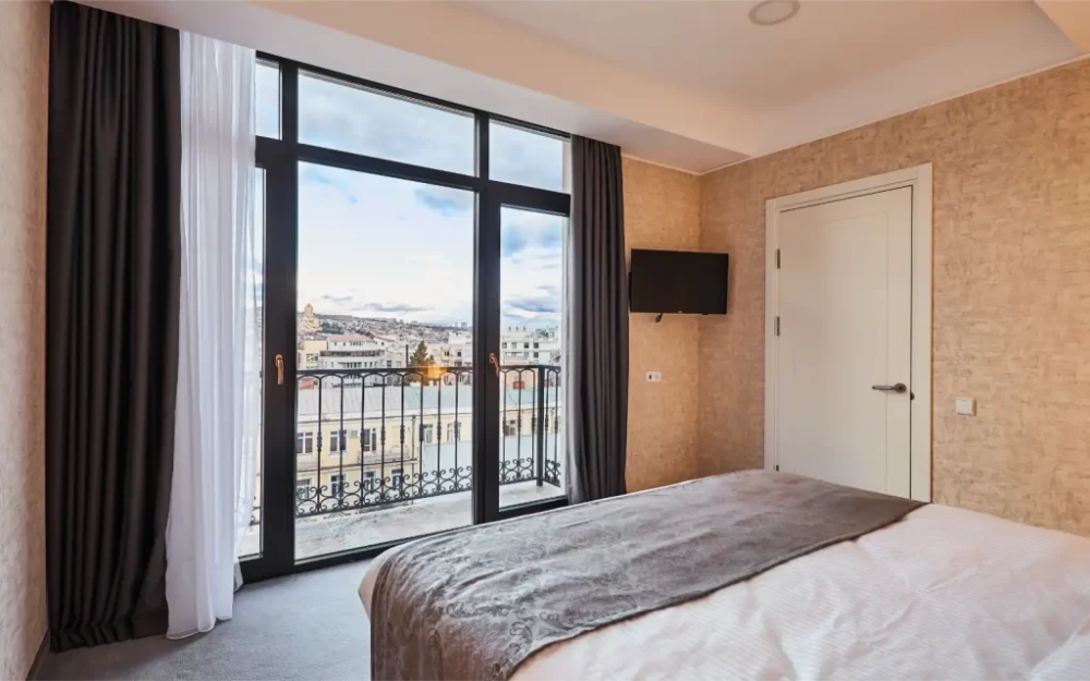 Junior Suite (Triple/Quad), Gallery Palace 4*