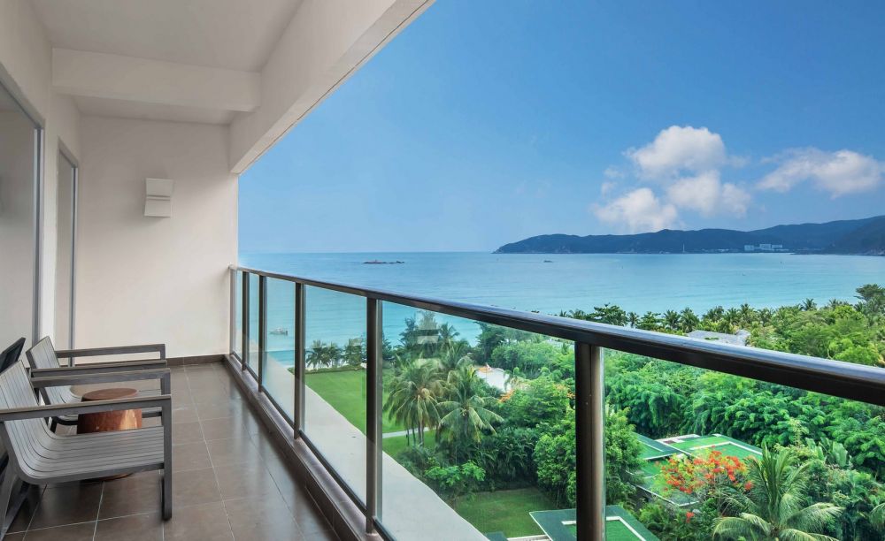 Two Bedrooms Ocean View Suite with Living Room, Mgm Grand Sanya 5*