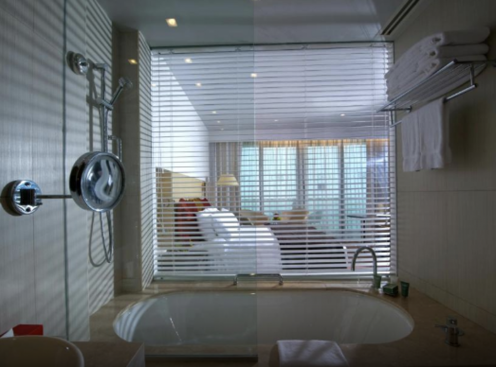 Standard Twin, Crowne Plaza Abu Dhabi Yas Island 4*