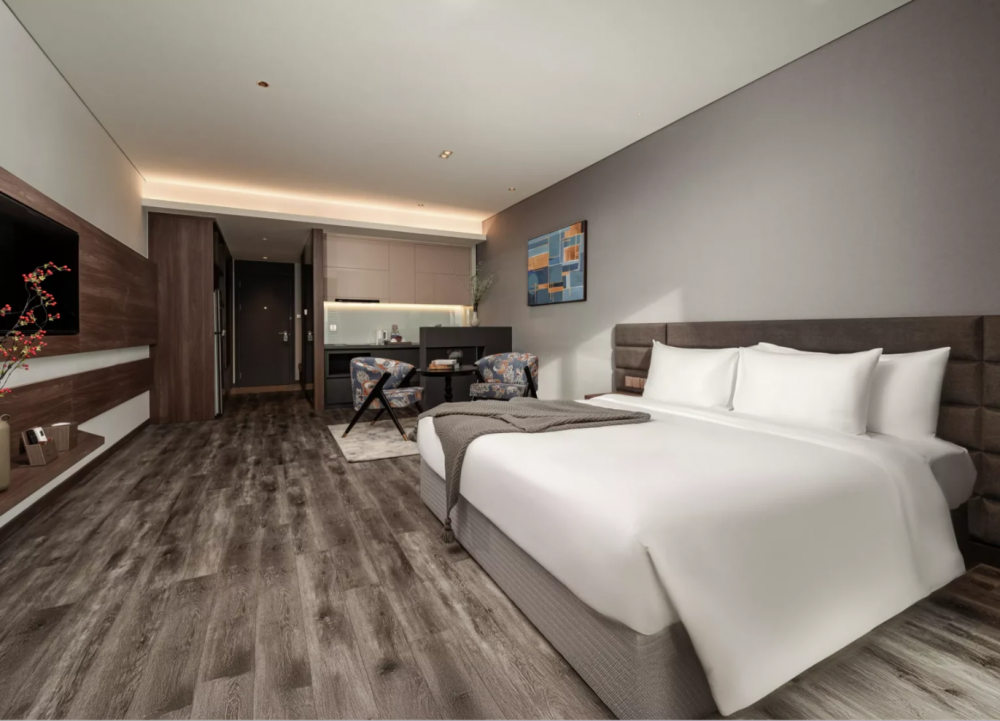 Studio Twin/ Double Sea or River View, Centre Point Danang Hotel & Residence 5*