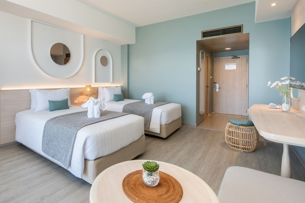 Deluxe Ocean View (Grand Wing 12-й, 14-й этаж), Cosy Beach Hotel 3+