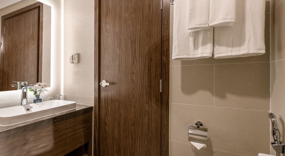 Suite Family, Mangata Beachfront Hotel 4*