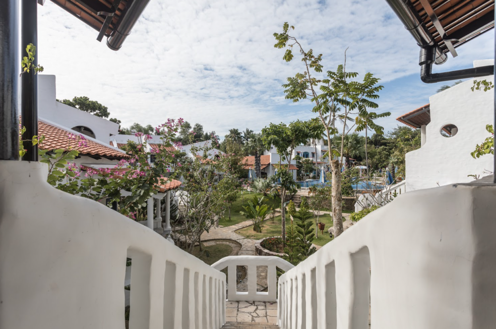 Bungalow Pool View, Isabella Resort & Spa 3*