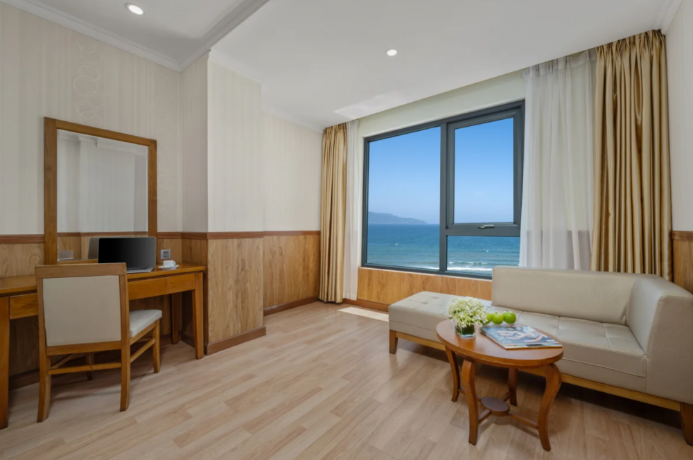 Premium, Serene Beach Hotel Danang 4*