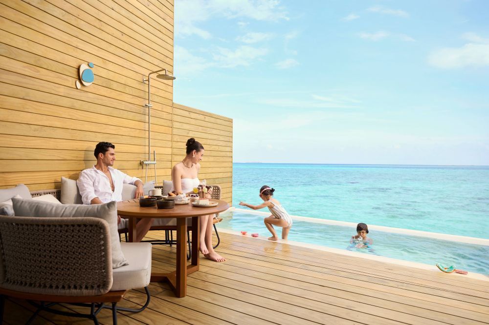 Mirage Overwater Sunset Pool Villa, Centara Mirage Lagoon Maldives 4*