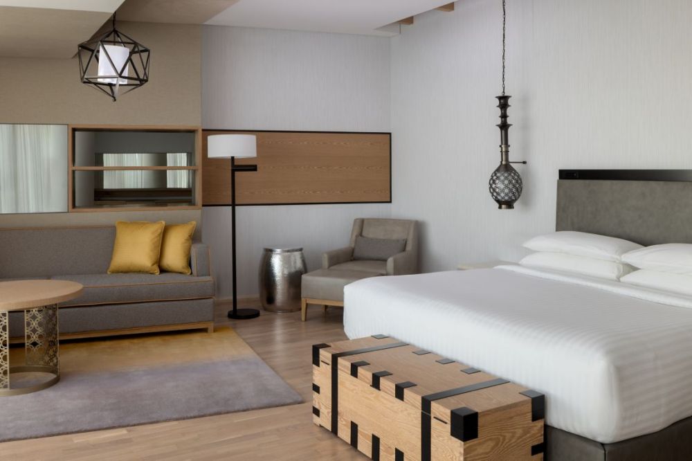 M Club King Room, Marriott Marquis Dubai Jewel of the Creek 5*