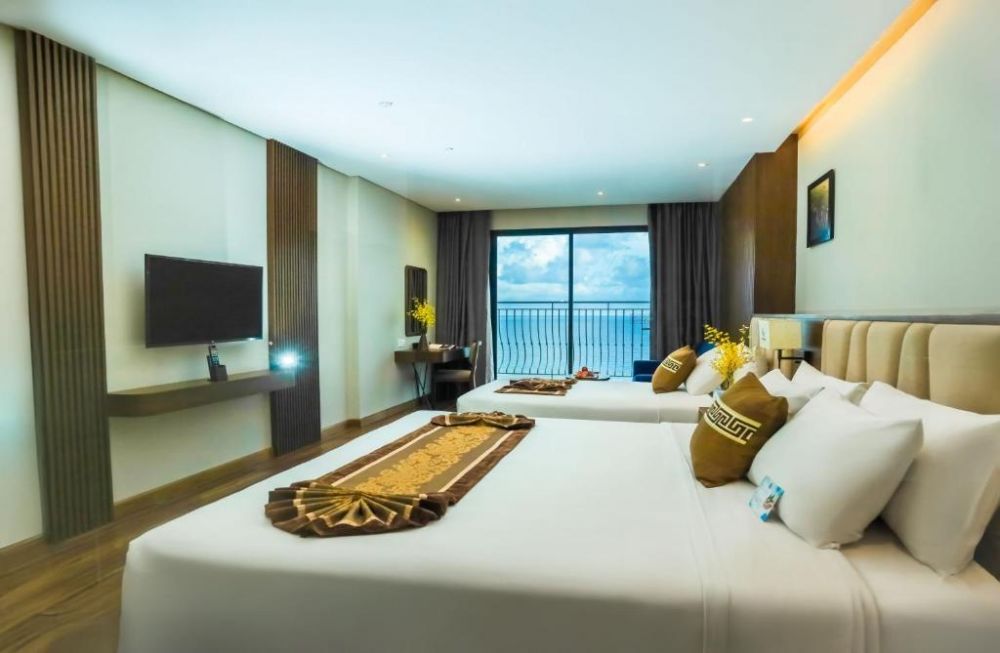 Executive Triple Ocean View with Balcony, Vipol Mui Ne Hotel & Spa 4*