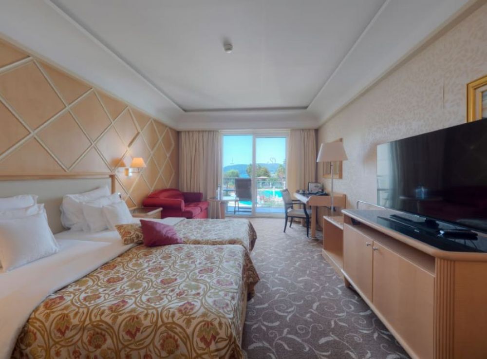 Superior Pool View, Splendid Conference & Spa Resort 5*