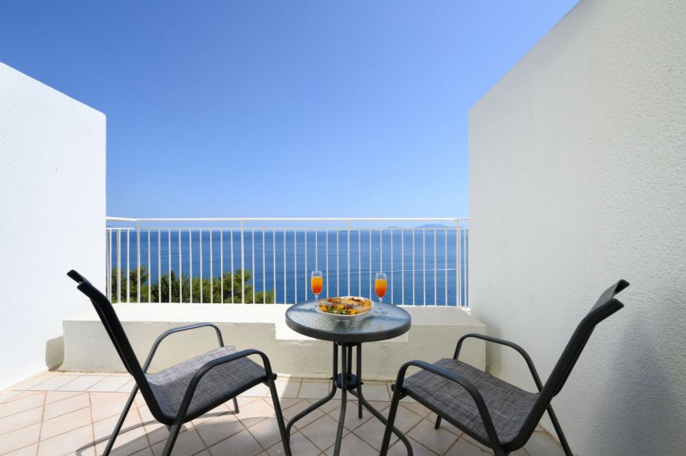 Family Room Sea View Main Building, Sunshine Corfu Hotel & Spa 4*