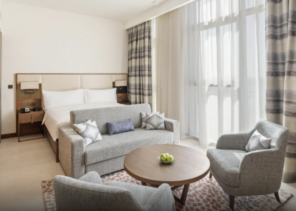 Studio Suite, Staybridge Suites Dubai Al Maktoum Airport Hotel 4*
