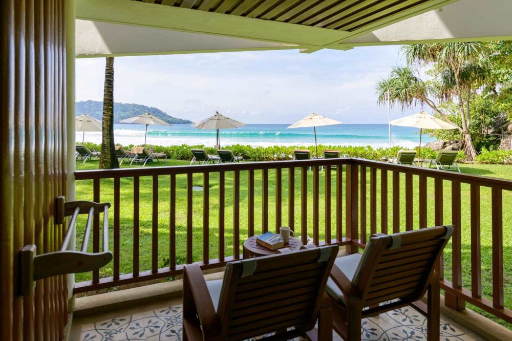 Junior Suite Oceanfront (Thani Wing), Kata Thani Phuket Beach Resort 5*
