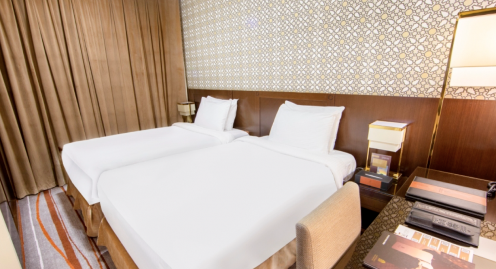 Standard Twin Room, Dallah Taibah Hotel 4*