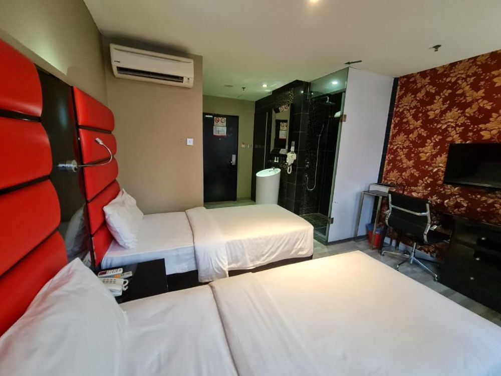 Deluxe Star, Arenaa Star Hotel 3*