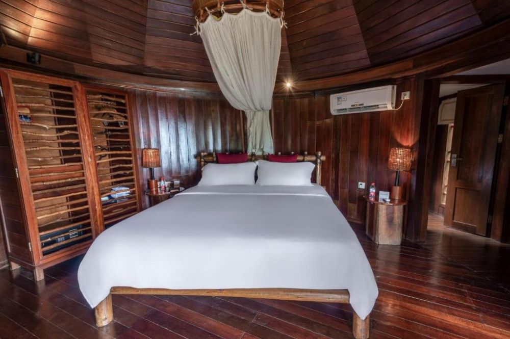 Camping Resort Triple Room Villa, Yalong Bay Earthly Paradise Birds Nest Resort 5*