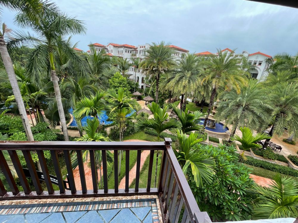 Tianyu Duplex One-bedroom Suite (Spanish style duplex One-bedroom Suite), YueHai·Sanya Blossom (ex. Best Western Sanya International) 5*