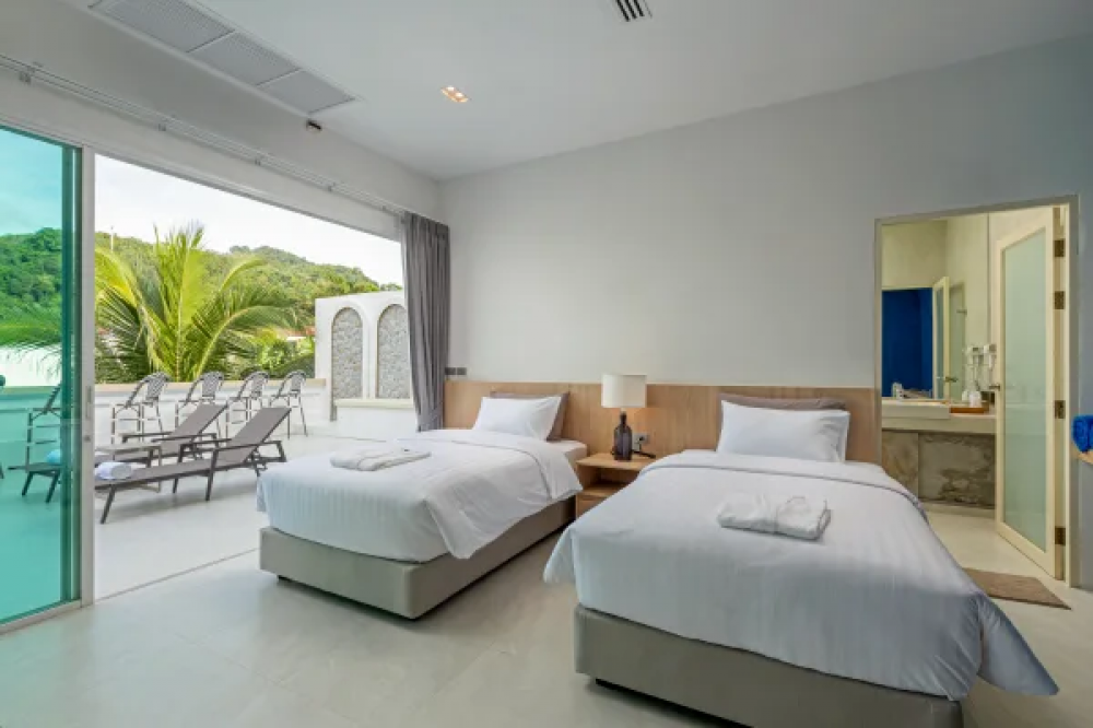 5 Bedroom Seaview Pool Villa, Amala Grand Bleu Resort 4*