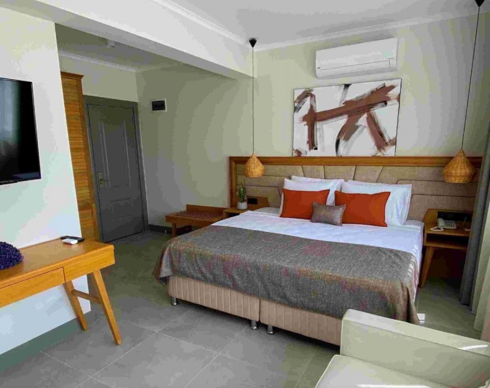 Junior Suite, Yalipark Beach Hotel 4*
