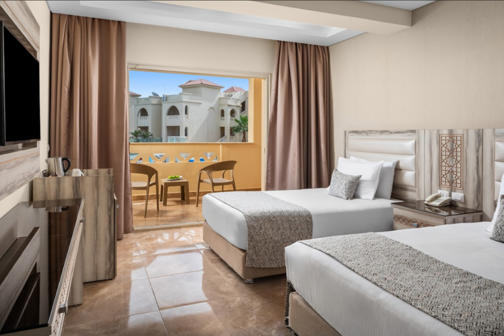 Standard GV/PV, Albatros Aqua Blu Resort Hurghada (ex. Sea World Resort) 4*