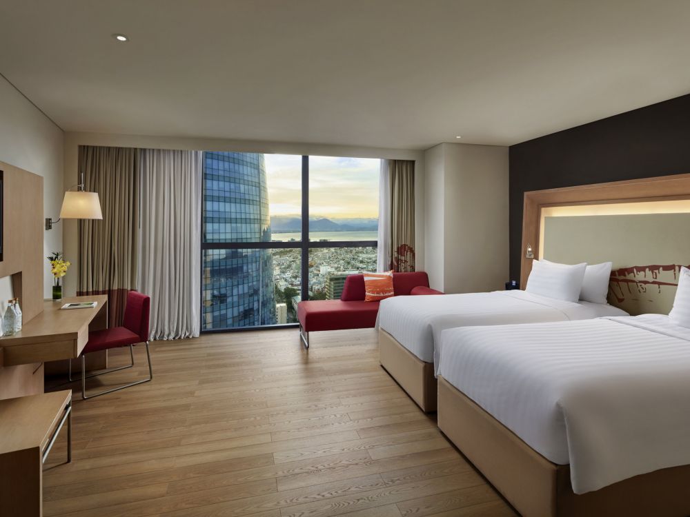 Deluxe CV, Novotel Danang Premier Han River 5*