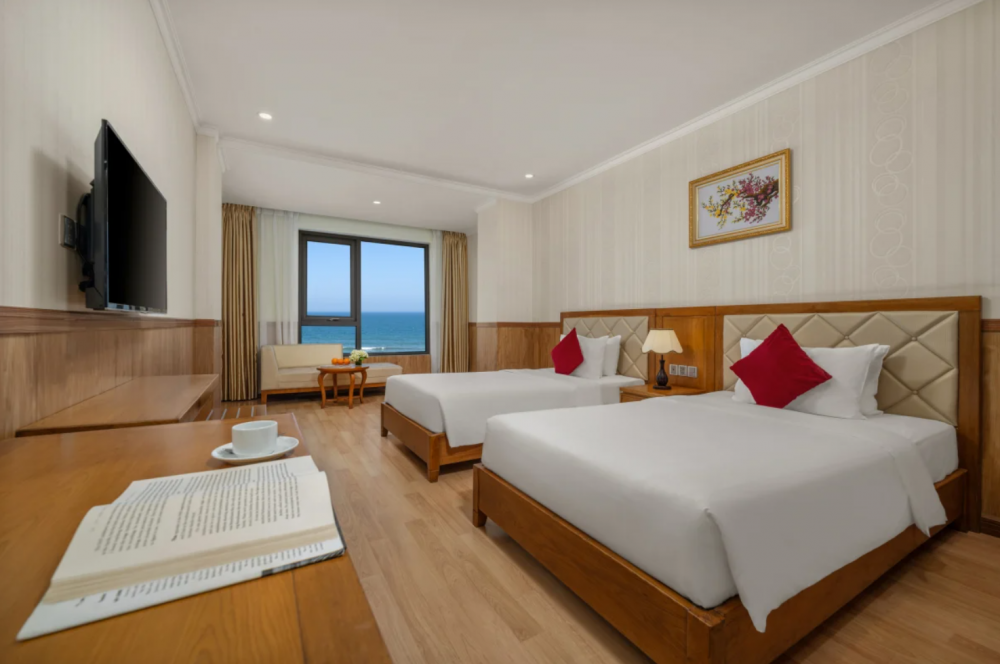 Premium, Serene Beach Hotel Danang 4*