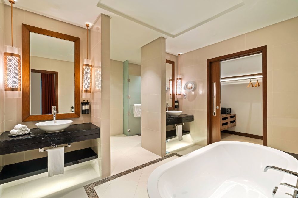 Two-Bedroom Deluxe Suite, Rixos Marina Abu Dhabi 5*