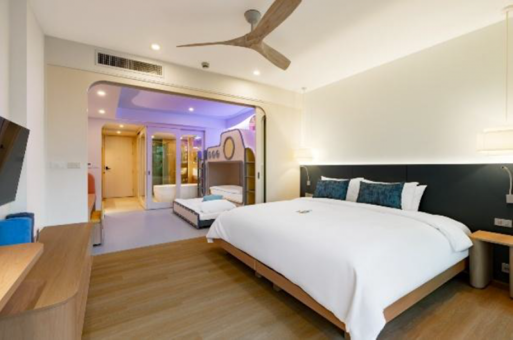 Pool Access Family (Vhari Waters Wing), Katathani Phuket Beach Resort 5*