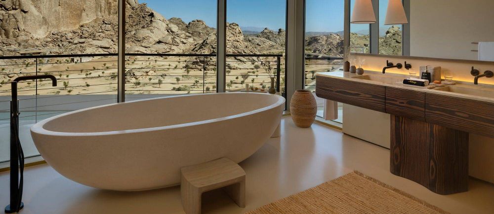 Two-Bedroom Cliff Hanging Villa, Desert Rock Resort 5*