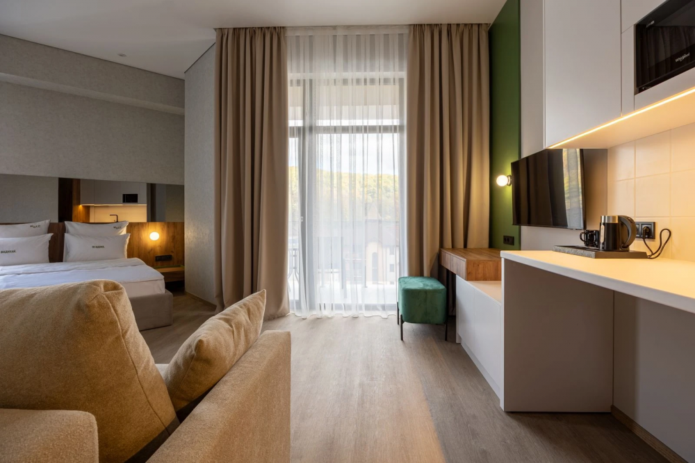 Superior Studio with terrace, WOL.GREEN Polyana by Ribas 4*